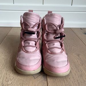 Girls Sorel Whitney 2 short pink winter boots